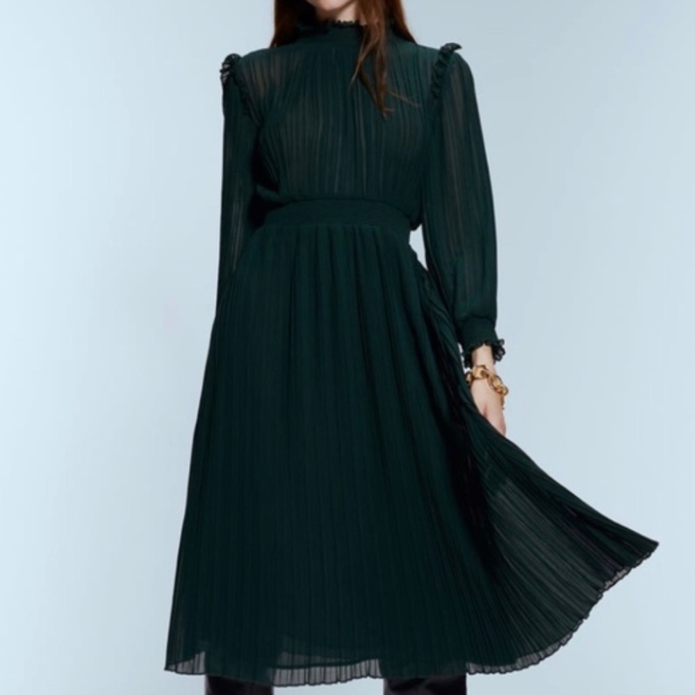 Zara green long sleeve midi sheer dress